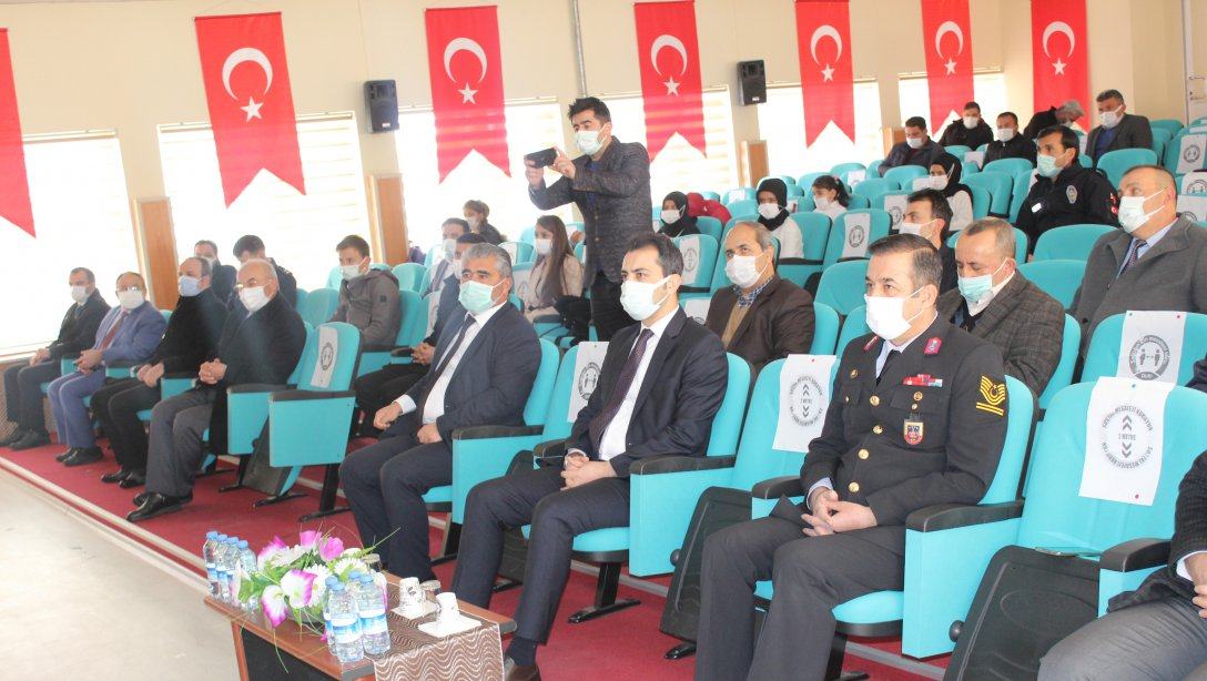 12 Mart İstiklal Marşının Kabulü ve Mehmet Akif ERSOY´ u Anma Töreni Düzenlendi