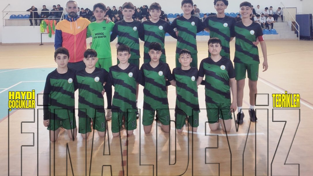 Beden eğitimi öğretmenimiz Önder KAVAK yönetiminde futsal müsabakalarına katılan Şehit Beytullah Yeşilay İmam Hatip Ortaokulu Futsal takımımıza finalde başarılar dileriz. Haydi Çocuklar, Size Şampiyonluk Yakışır!