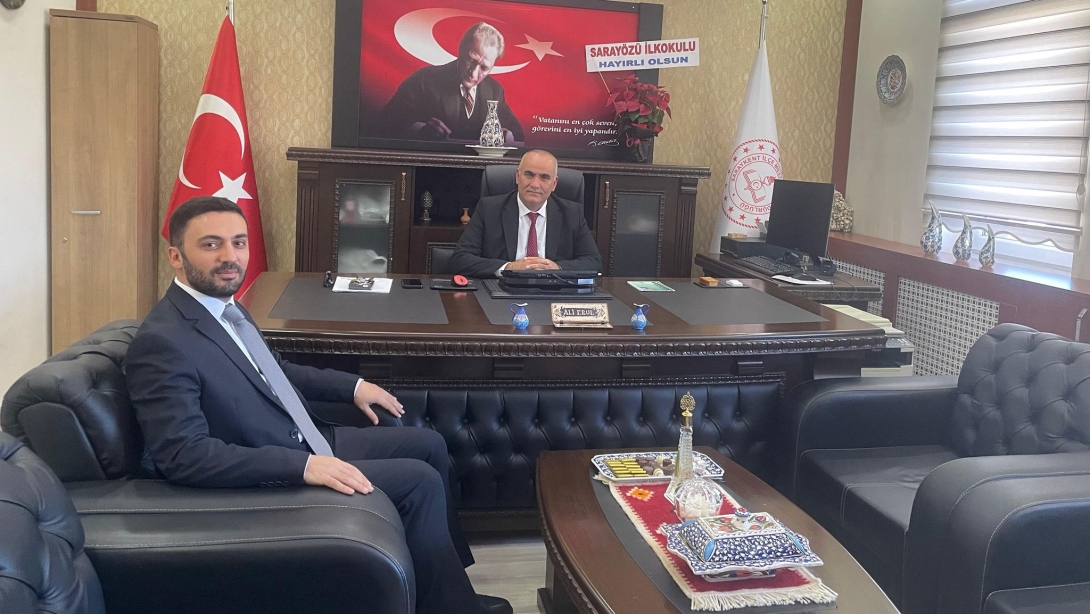 Saraykent İlçe  Müftüsü Sayın Nuri TAPAN müdürümüze hayırlı olsun ziyaretinlerinde bulundu.